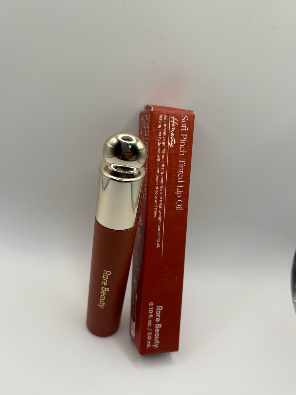Rare Beauty Soft Pinch Tinted Lip Oil shade Honesty Brand New in Box!!